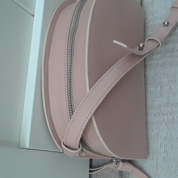 NEW! ROYAL REPUBLIQ..CROSSBODY BAG - Picture 3 of 13